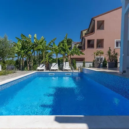 Deluxe Valbruna Villa Rovinj